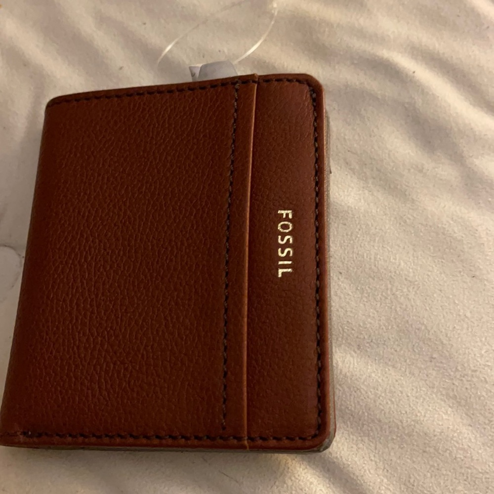 Fossil wallet
